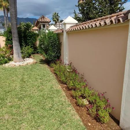 Villa Spacious 700m2 Villa, Golfers Paradise. Santa Fe de los Boliches
