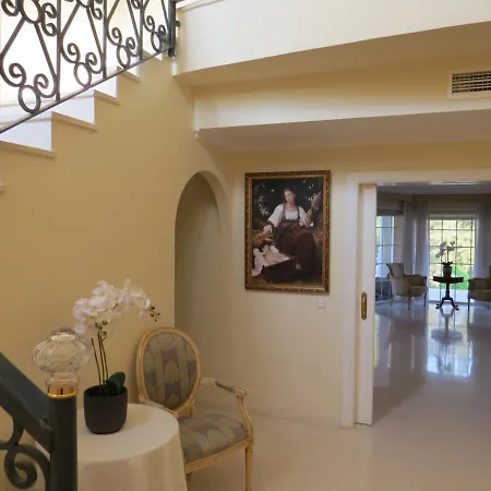 Villa Spacious 700m2 Villa, Golfers Paradise. Santa Fe de los Boliches